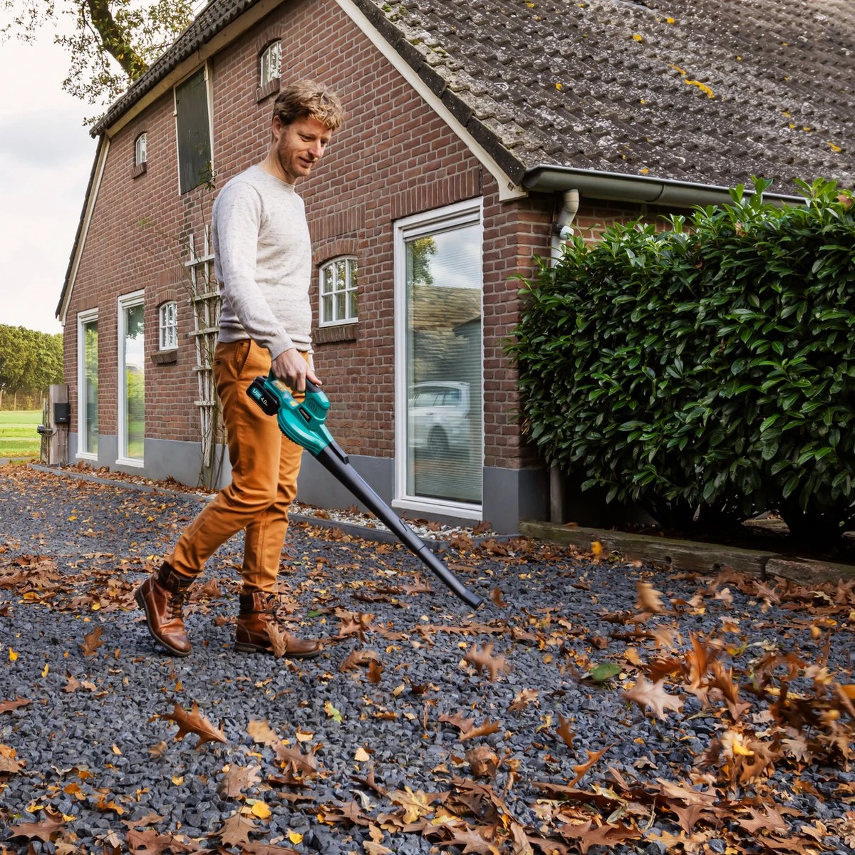 VONROC Accu Bladblazer – VPower 20V – 2 Standen – Max. Blaassnelheid 190km/u – Incl. 4.0Ah Accu En Sneloplader - Afbeelding 4