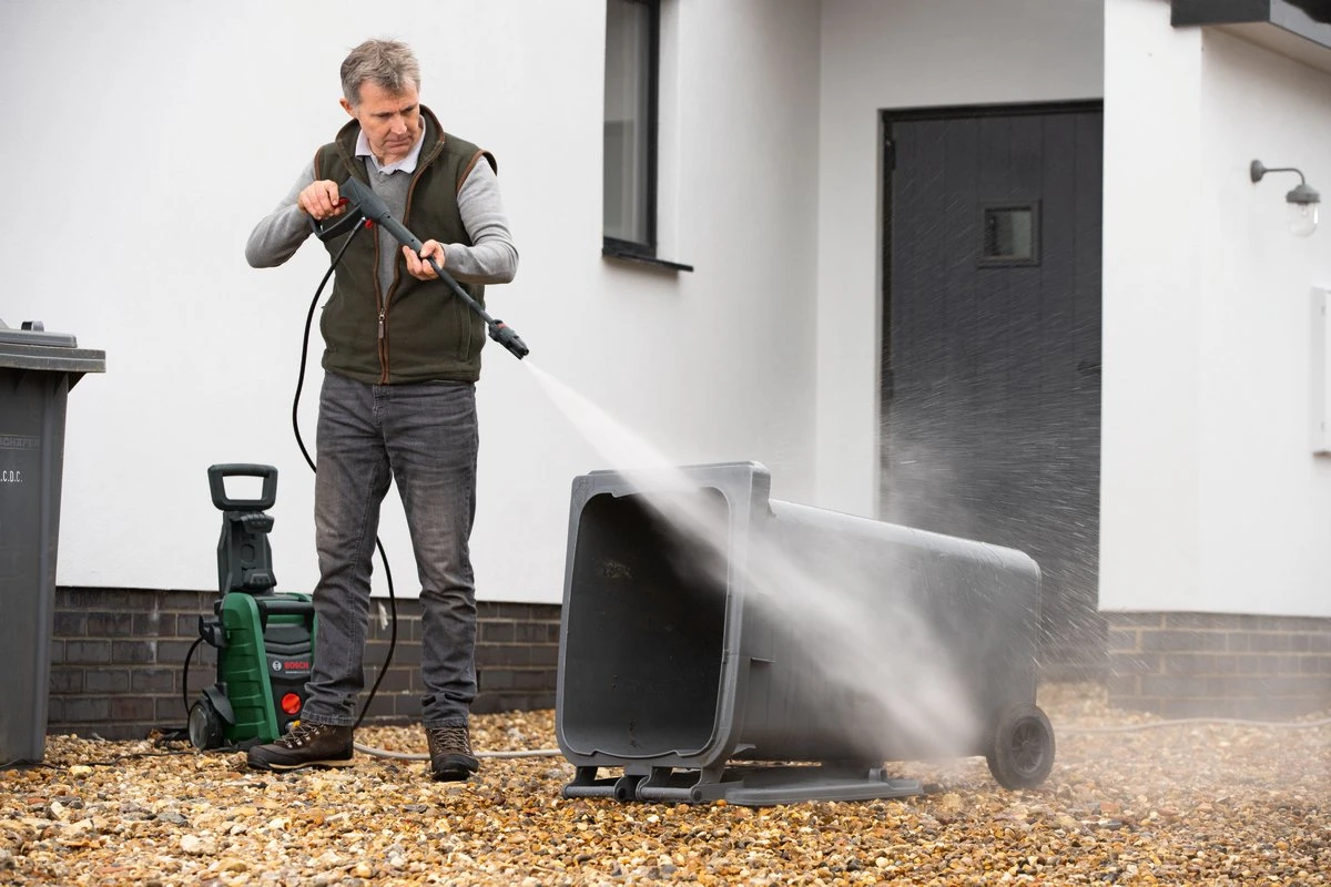 Bosch Universal Aquatak 135 Hogedrukreiniger - Op Snoer - 1900 W - 135 Bar - Afbeelding 12